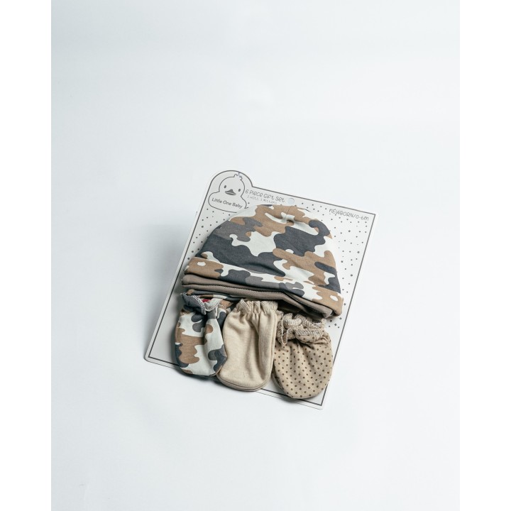 Newborn Baby 6-Piece Gift Set – Hat, Mittens & Essentials Collection